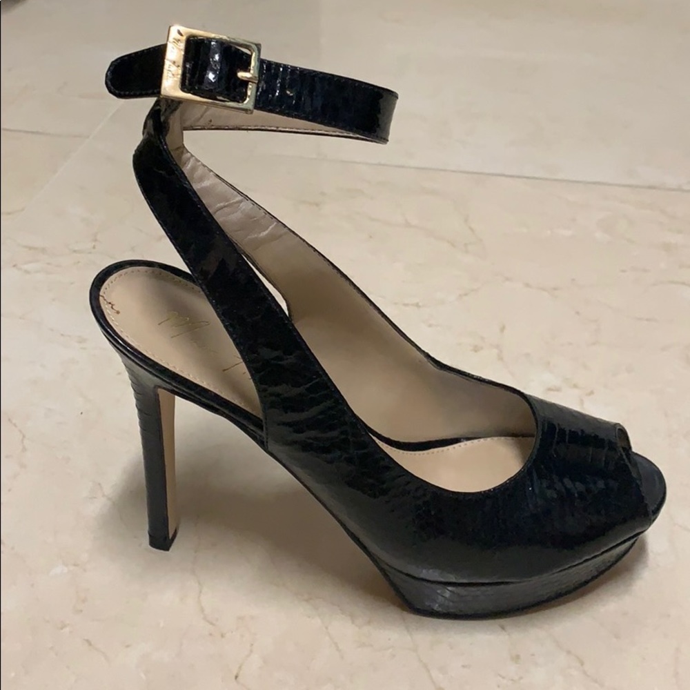 Black Patent Leather high heels shoes